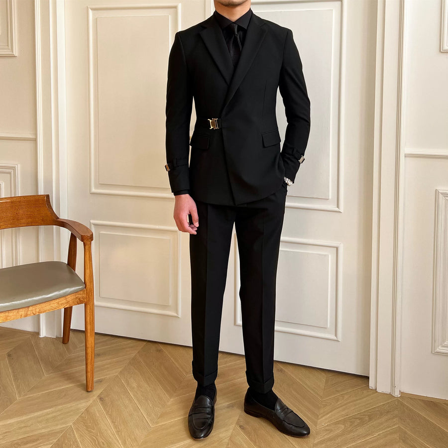 Isernia Suit