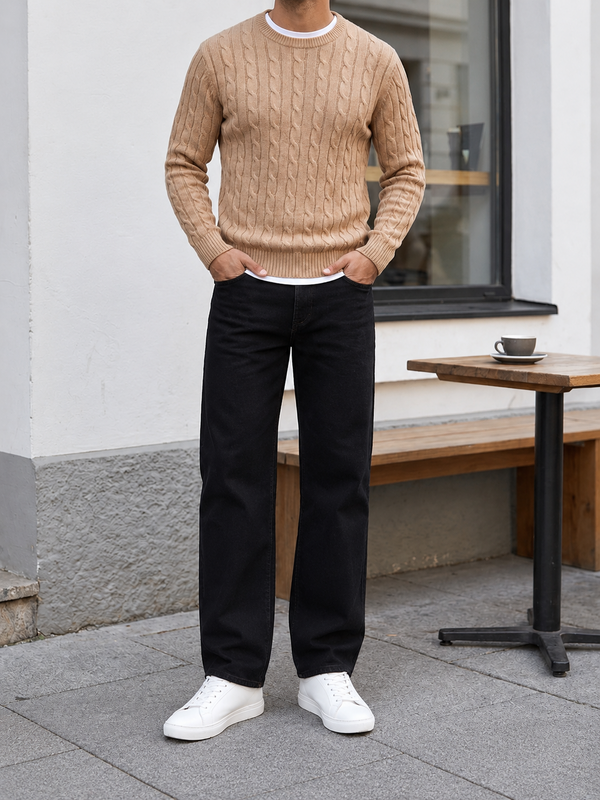 Gubbio Cable Knit Sweater detail